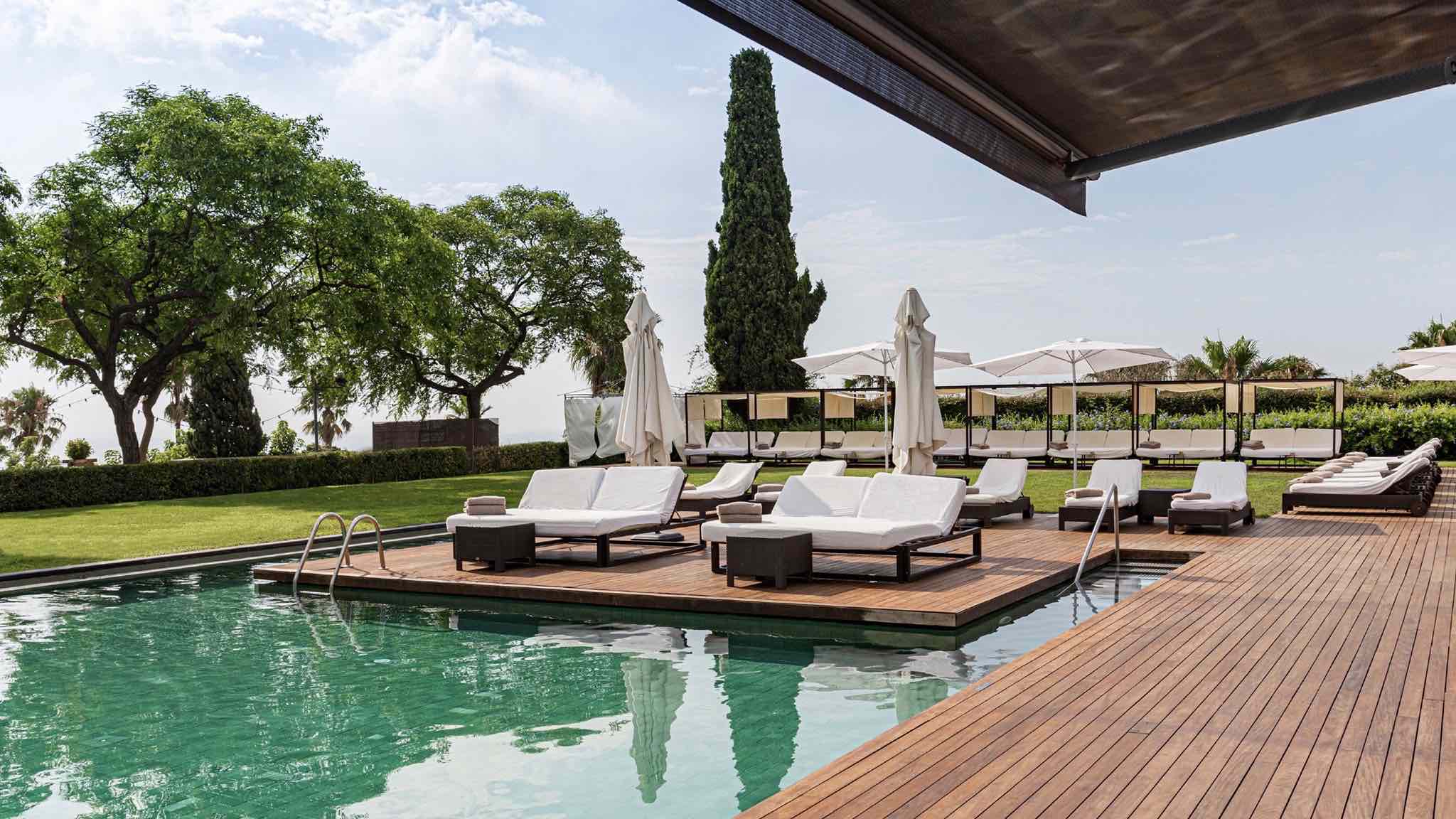 Hotel Miramar Barcelona rooftop swimming pool and luxuey spa